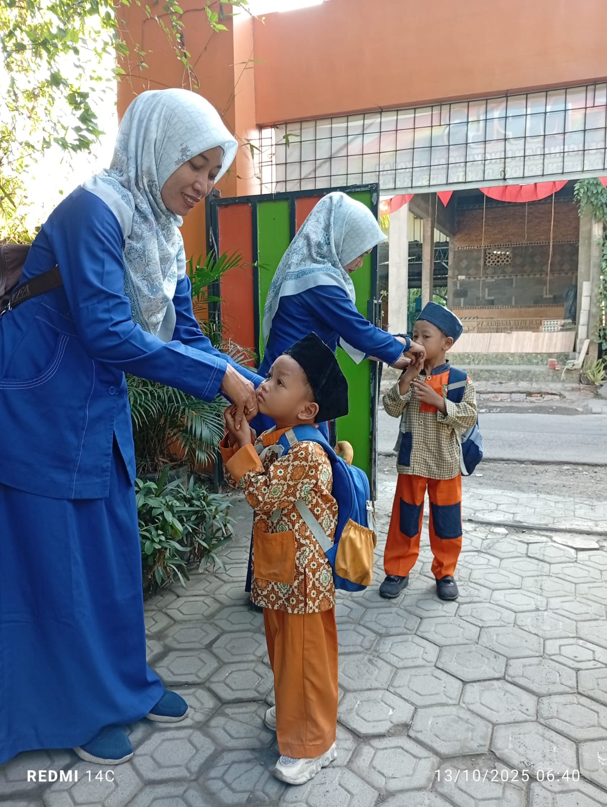 Kegiatan Aswogard Green School